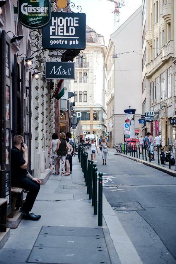 Regiposta Street- City Center Budapesta Exterior foto